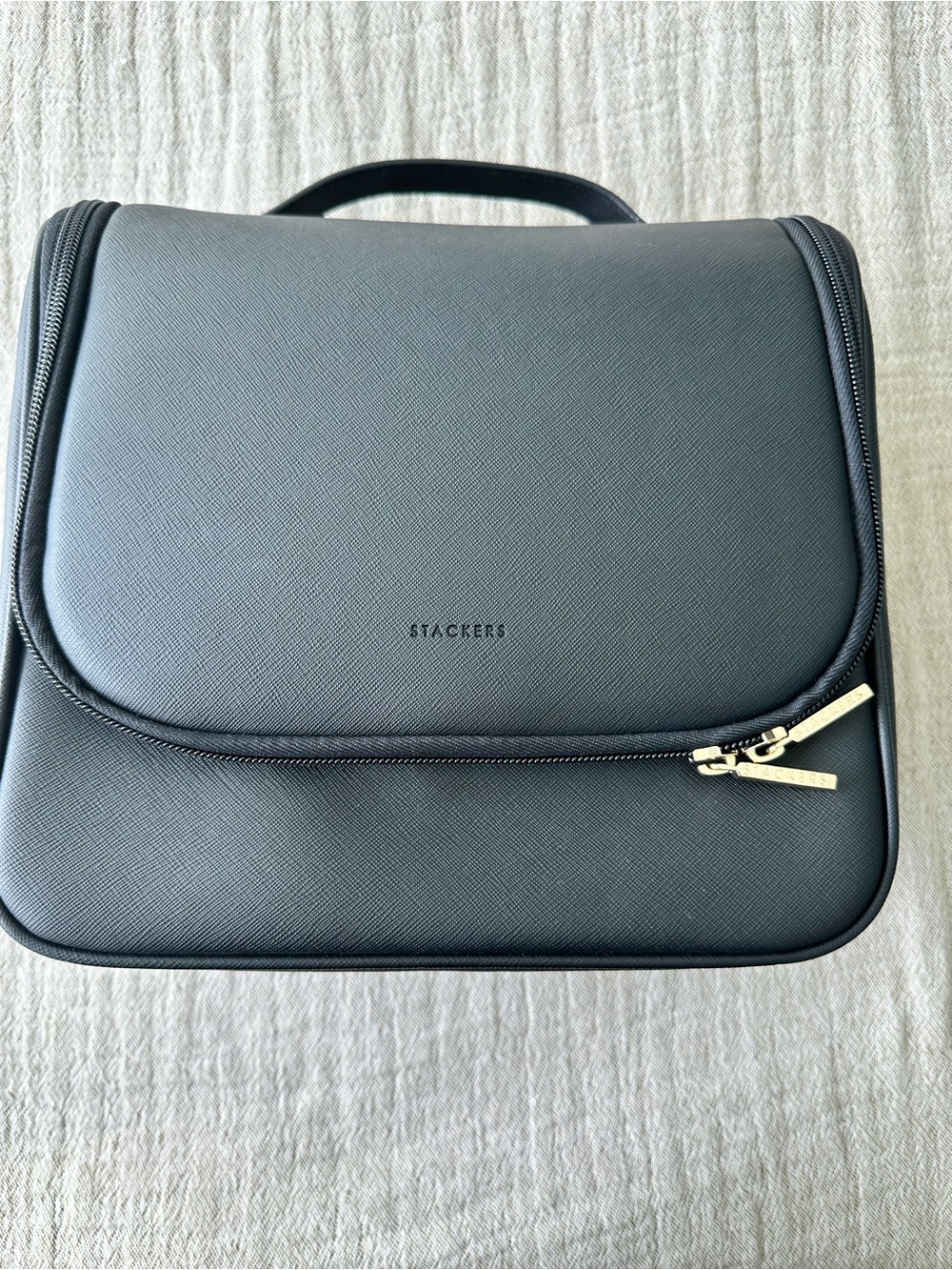 NWOT Stackers Black Large Hanging Washbag